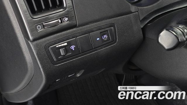 Hyundai Sonata 2013 — photo 20