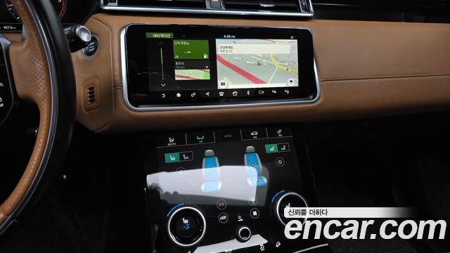 Land Rover Range Rover Velar 2018 — photo 14