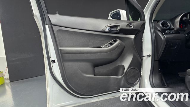 Chevrolet Korea Orlando 2012 — photo 14