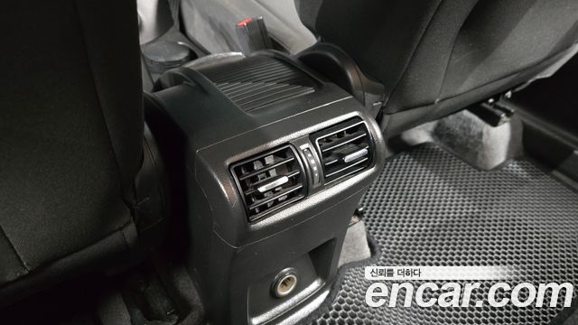 Chevrolet Korea Orlando 2012 — photo 27