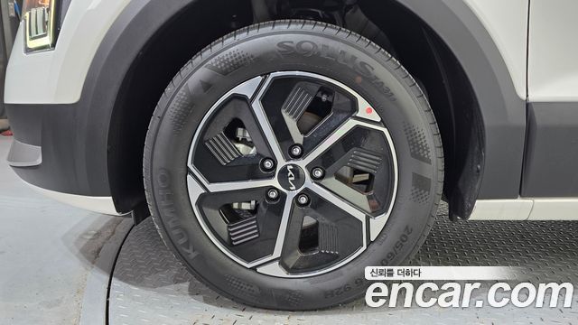 Kia Niro 2025 — photo 5