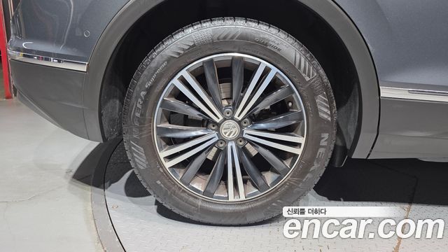 Volkswagen Tiguan 2020 — photo 5