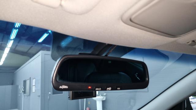 Kia K5 2011 — photo 13