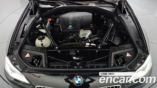 BMW 5-Series 2016 — photo 6