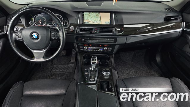 BMW 5-Series 2016 — photo 7