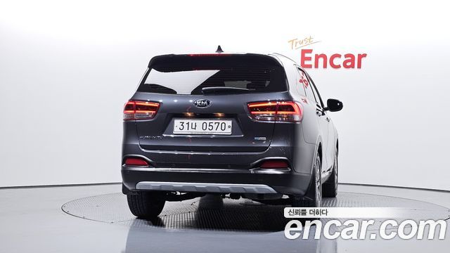 Kia Sorento 2016 — photo 4