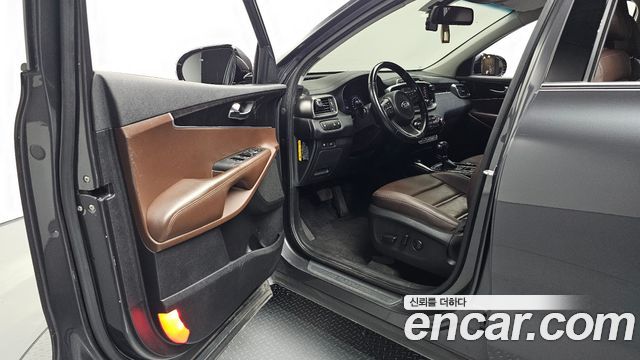 Kia Sorento 2016 — photo 10