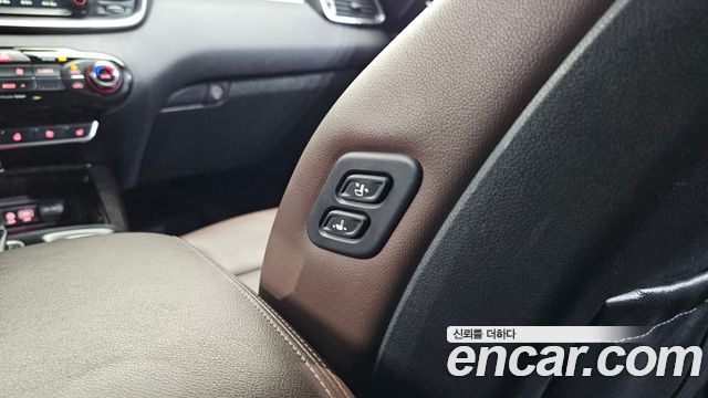 Kia Sorento 2016 — photo 18