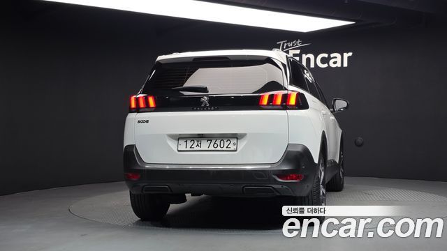 Peugeot 5008 2018 — photo 4