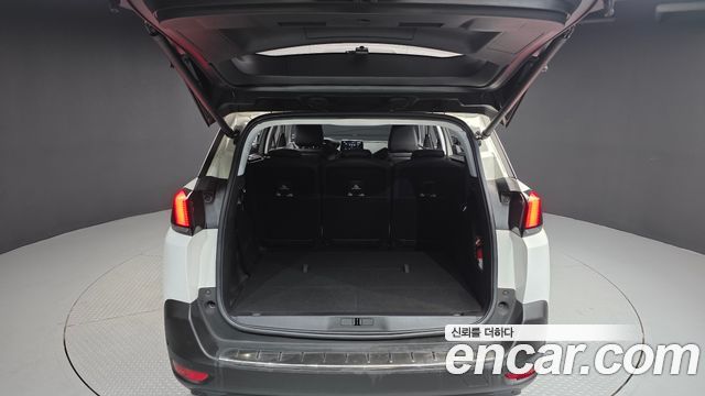 Peugeot 5008 2018 — photo 20