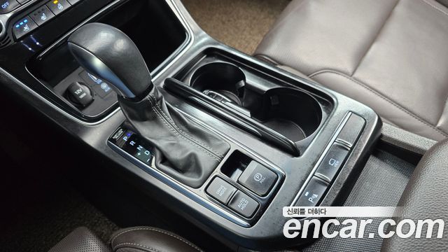 Hyundai Grandeur 2018 — photo 9