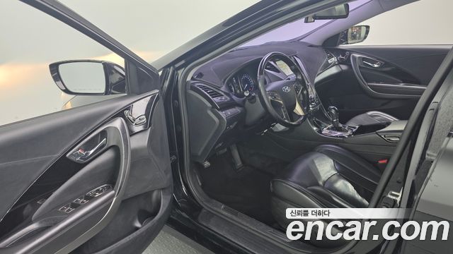 Hyundai Grandeur 2012 — photo 10