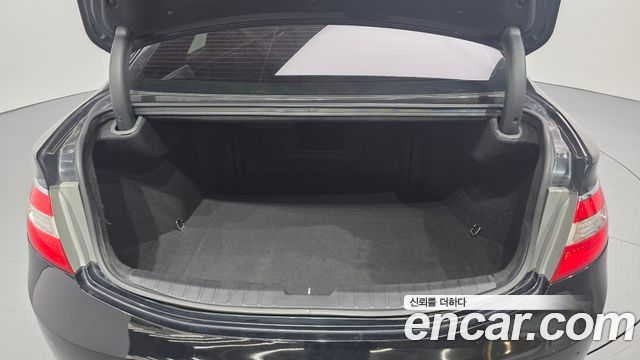 Hyundai Grandeur 2012 — photo 17