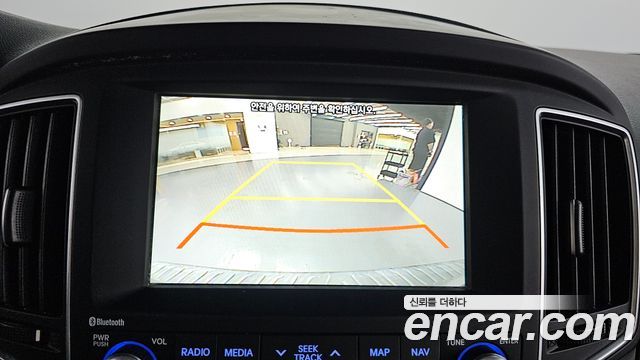 Hyundai Starex 2019 — photo 20