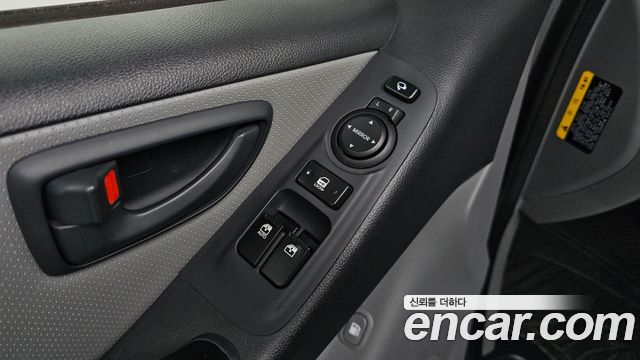 Hyundai Starex 2019 — photo 21
