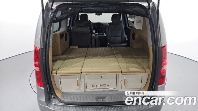 Hyundai Starex 2019 — photo 26