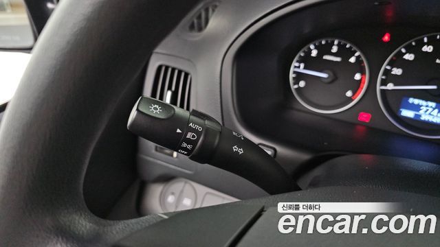 Hyundai Starex 2019 — photo 30