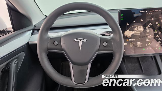 Tesla Model Y 2024 — photo 19