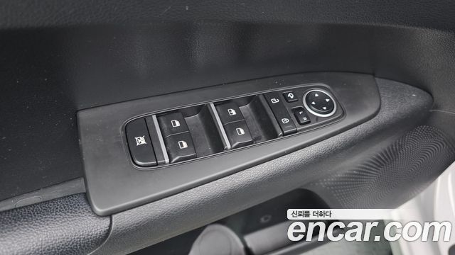 Kia K3 2023 — photo 17