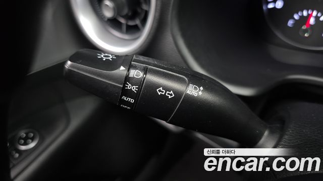 Kia K3 2023 — photo 31