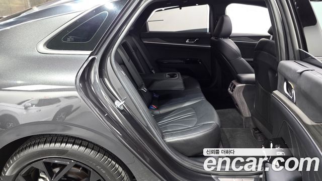 Kia K5 2024 — photo 17