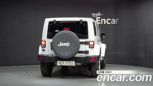 Jeep Wrangler 2012 — photo 4