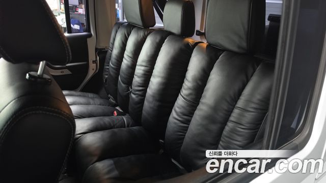 Jeep Wrangler 2012 — photo 18