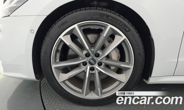 Audi A7 2020 — photo 5