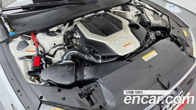 Audi A7 2020 — photo 6
