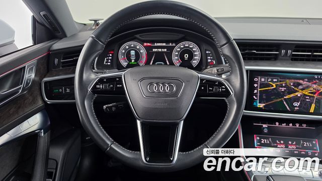 Audi A7 2020 — photo 19