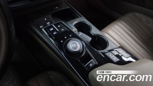 Kia K8 2022 — photo 12