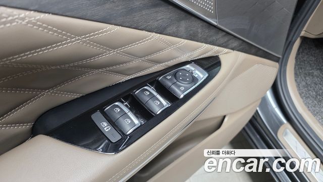 Kia K8 2022 — photo 28