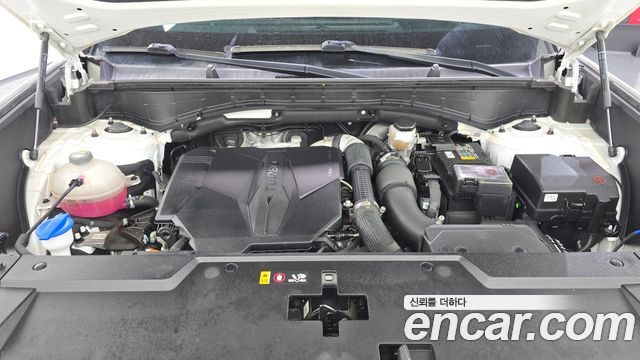 Hyundai Santafe 2024 — photo 6