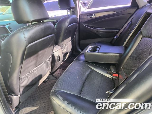 Hyundai Sonata 2015 — photo 8