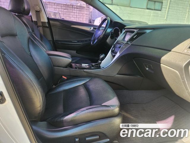 Hyundai Sonata 2015 — photo 10