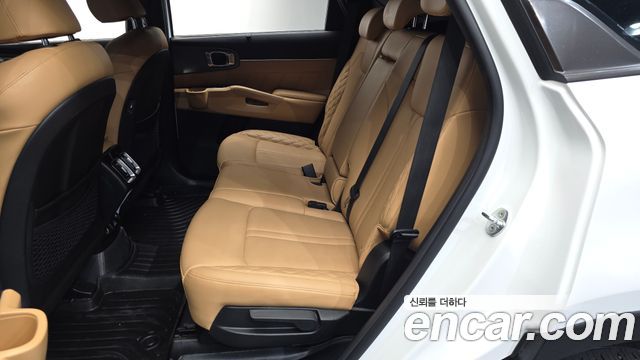Kia Sorento 2023 — photo 17