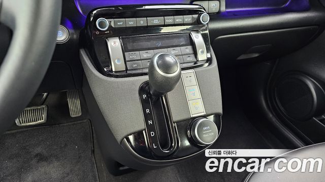 Hyundai Casper 2023 — photo 12