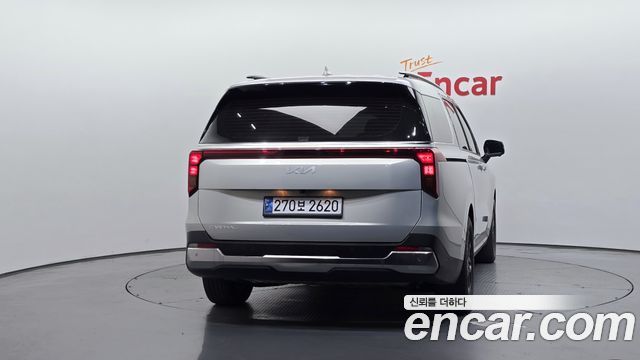 Kia Canival 2025 — photo 4