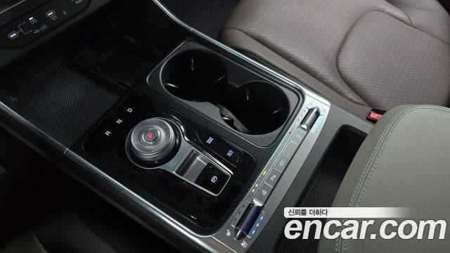 Kia Canival 2025 — photo 12