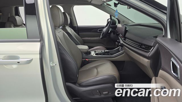Kia Canival 2025 — photo 16