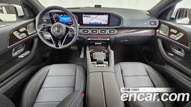 Mercedes-Benz GLE-Class 2026 — photo 10