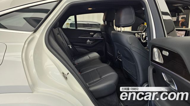 Mercedes-Benz GLE-Class 2026 — photo 17