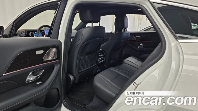 Mercedes-Benz GLE-Class 2026 — photo 18
