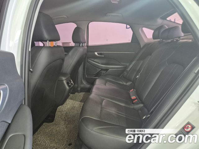 Hyundai Sonata 2020 — photo 11
