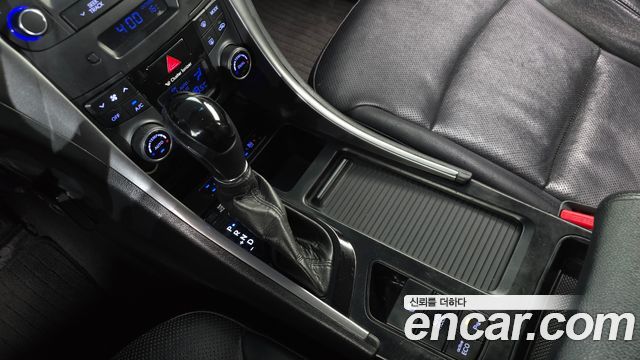 Hyundai Sonata 2013 — photo 9