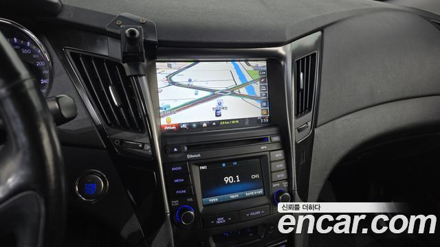 Hyundai Sonata 2013 — photo 13