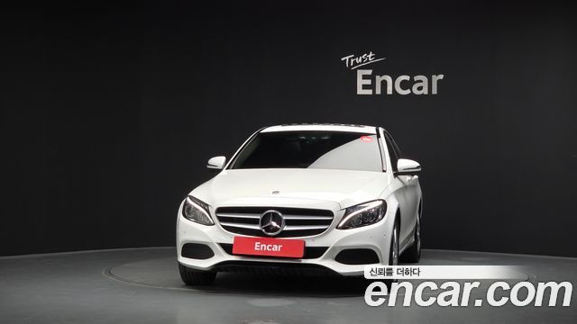Mercedes-Benz C-Class 2017 — photo 3
