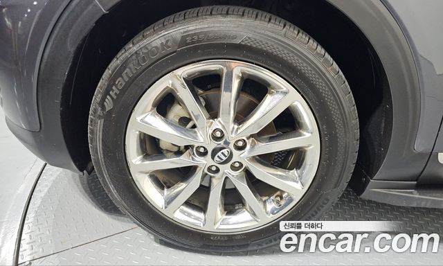 Kia Sorento 2017 — photo 5