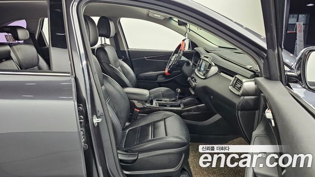 Kia Sorento 2017 — photo 17