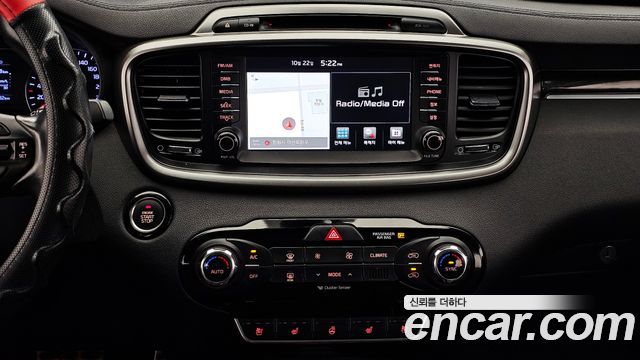 Kia Sorento 2017 — photo 20